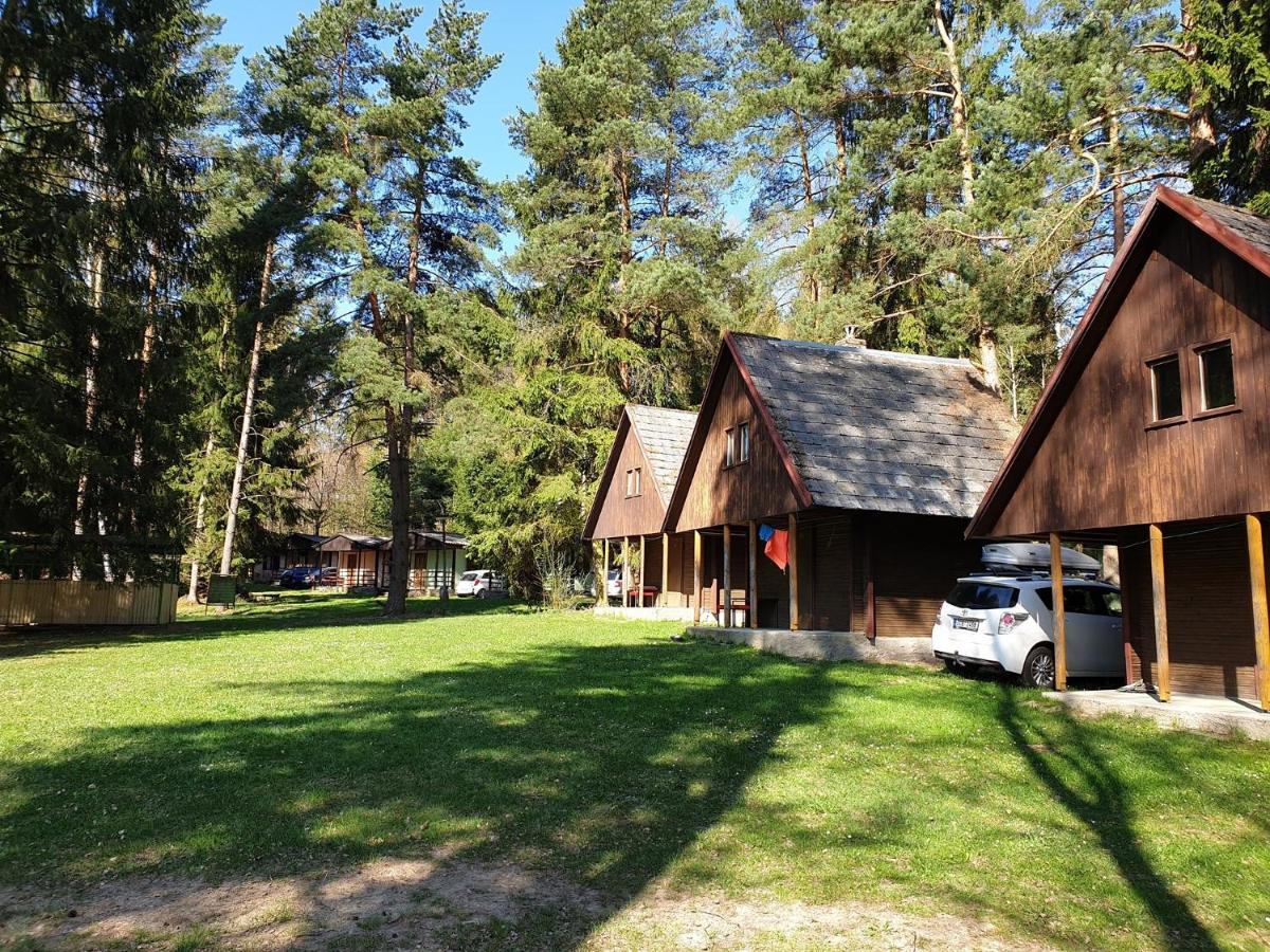 Chatovy Tabor Maly Ratmirov Exteriör bild