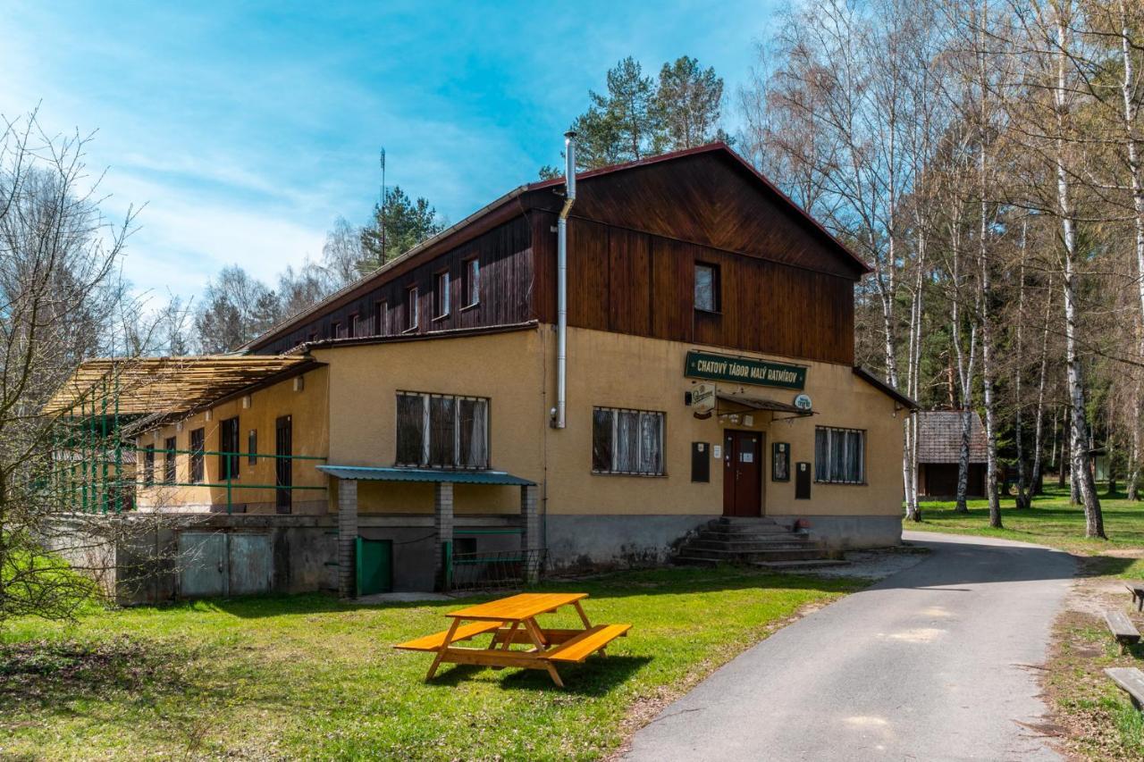 Chatovy Tabor Maly Ratmirov Exteriör bild