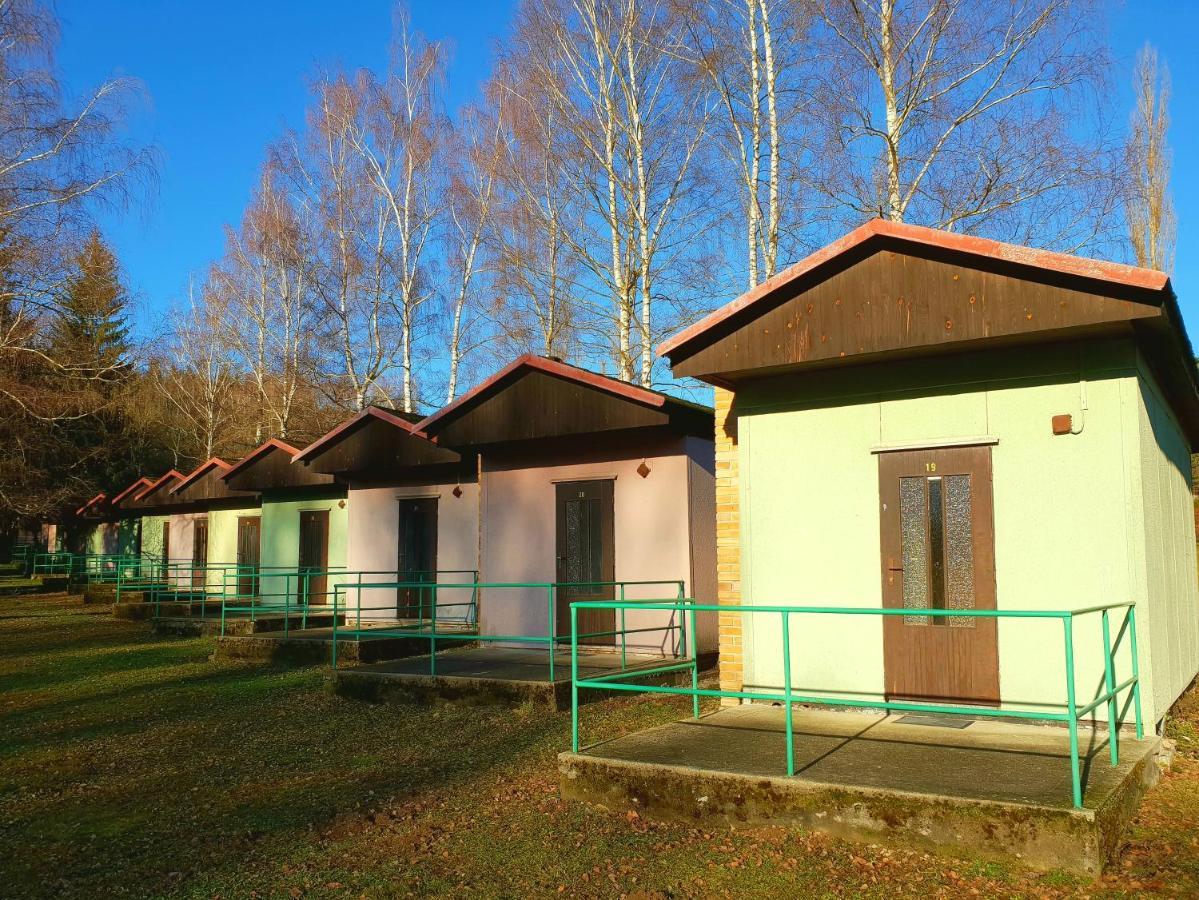 Chatovy Tabor Maly Ratmirov Exteriör bild